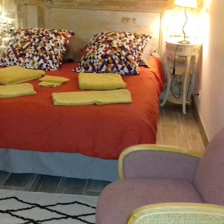 Le Vitrail Chambre Equipee Sans Service Repas Yvetot-Bocage 외부 사진