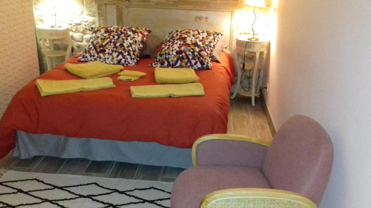 Le Vitrail Chambre Equipee Sans Service Repas Yvetot-Bocage 외부 사진